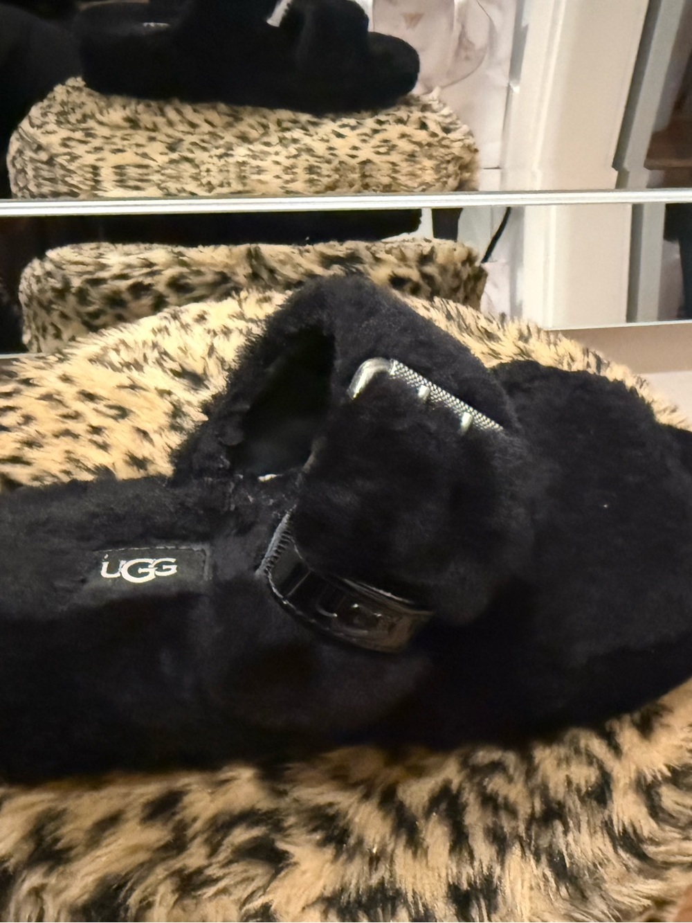 UGG Fuzz Yeah Slippers - Picture 8 of 8